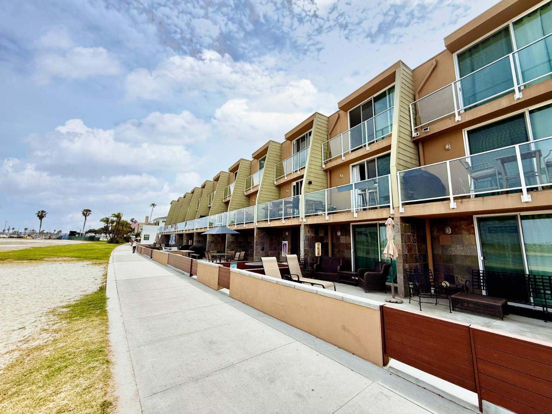 Mission Bayfront Two-story Bay View Holiday home