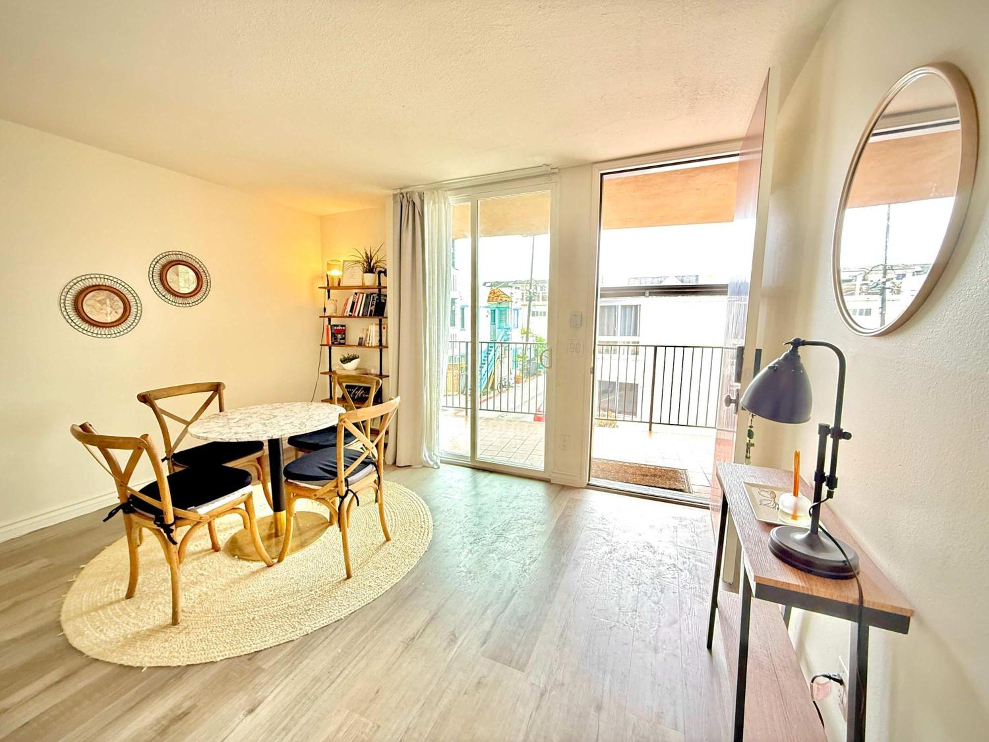 Mission Bayfront Two-story Bay View *